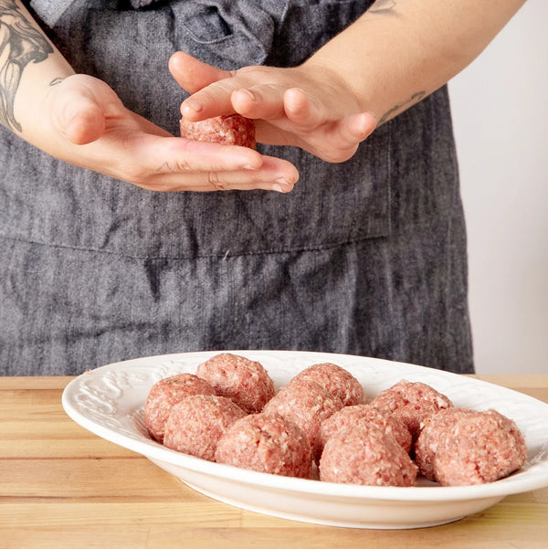 Albóndigas en Salsa de Almendras (Spanish Meatballs with Almond Sauce)