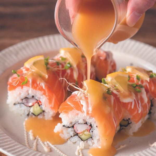 Kuze Fuku Yuzu Miso Premium Sauce 13.7 oz  (388.8g)