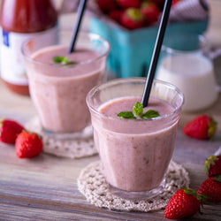 Kuze Fuku Homemade Strawberry Mixer 15.9 fl oz (470ml)